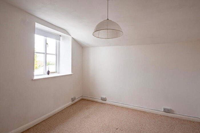 1 Bedroom Flat For Sale In Catherine Hill, Frome, BA11
