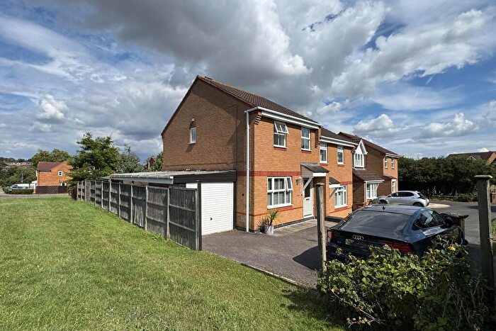 3 Bedroom Semi-Detached House For Sale In Clover Drive, Melton Mowbray, LE13