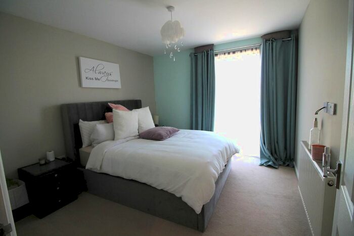 2 Bedroom Property To Rent In Buttercup Crescent, Emersons Green, Bristol, BS16