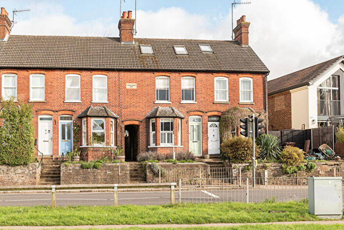 3 Bedroom House To Rent In Lower Luton Road, Harpenden, Hertfordshire, AL5