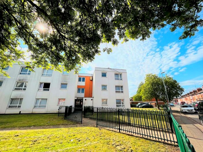 1 Bedroom Apartment To Rent In Eyeletter House, Greenwood Road, St James, Northampton, NN5