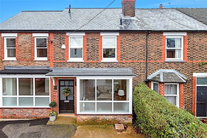 3 Bedroom Terraced House For Sale In Mount Street, Dorking, Surrey, RH4