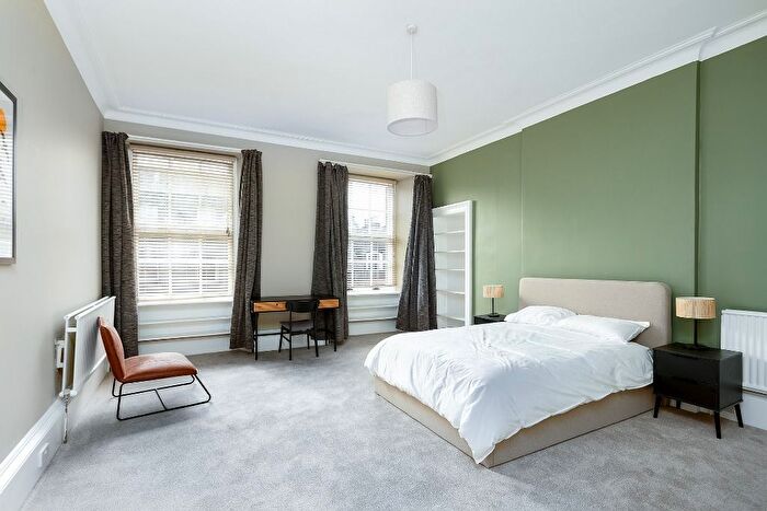 5 Bedroom Flat To Rent In Manor Place, West End, Edinburgh, EH3