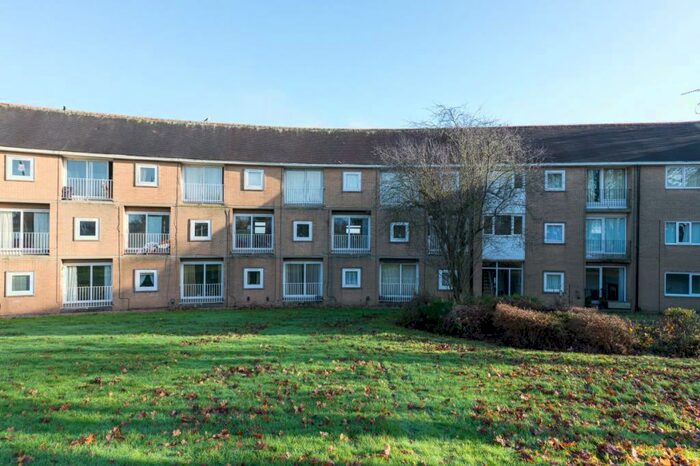 Studio To Rent In Queensway, ST5