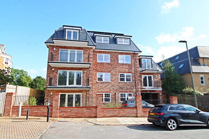 2 Bedroom Flat For Sale In Kemerton Road, Beckenham, BR3