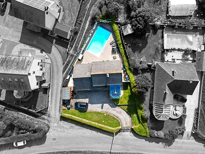 4 Bedroom Detached House For Sale In Helston Road, Porkellis, Helston, TR13