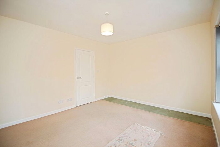 1 Bedroom Flat For Sale In Clarence Court, Clarence Road, Hinckley, LE10