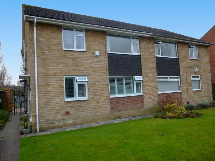 2 Bedroom Maisonette To Rent In Jockey Road, Sutton Coldfield, West Midlands, B73