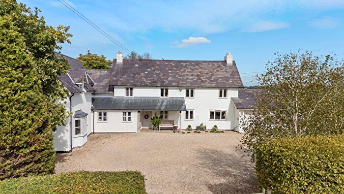 6 Bedroom Detached House For Sale In Off Braydon Road, Leigh, Wiltshire, SN6