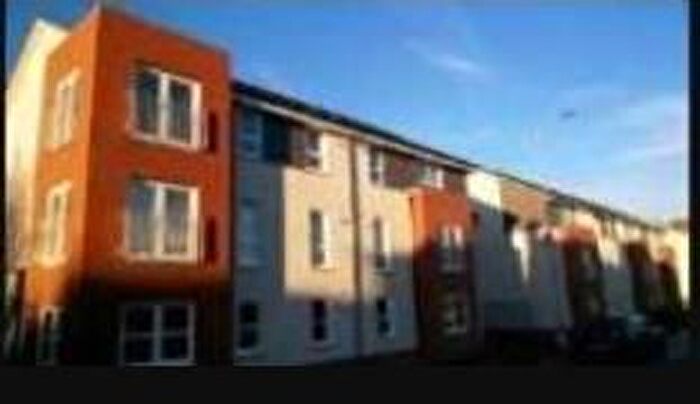 2 Bedroom Flat To Rent In John Pitcairn Place, Kirkcaldy, KY1