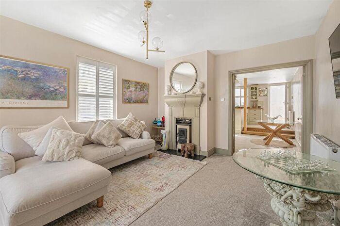 2 Bedroom Detached House For Sale In Church Hill, Newhaven, BN9