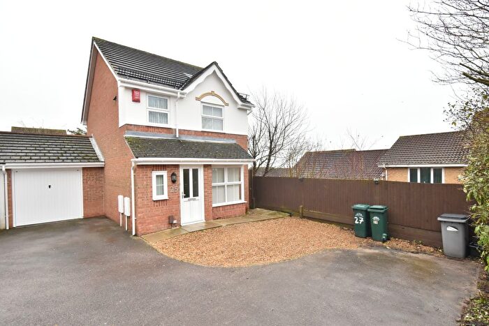 3 Bedroom Detached House To Rent In Sheppard Way, Portslade, East Sussex, BN41