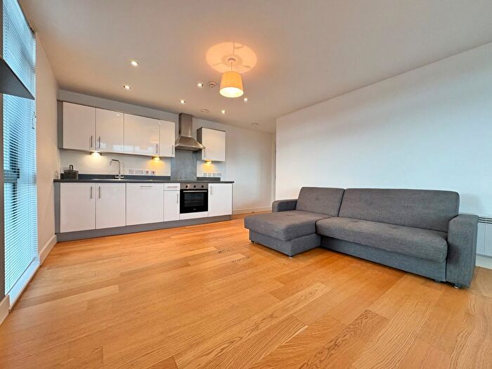 1 Bedroom Flat To Rent In Monk Bridge Road, Meanwood, Leeds, LS6