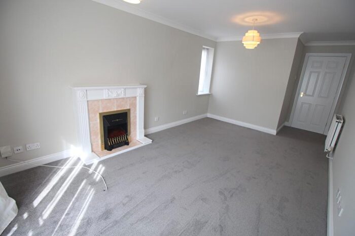 2 Bedroom Apartment To Rent In Woking, Surrey, GU21