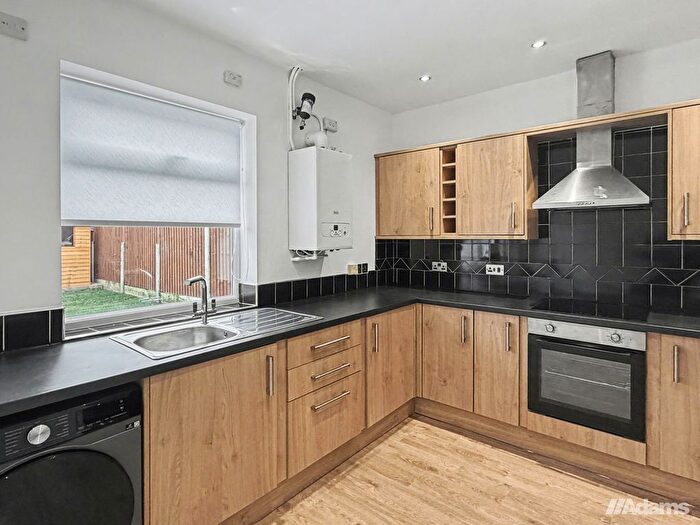 2 Bedroom Town House For Sale In Castle Street, Widnes, WA8