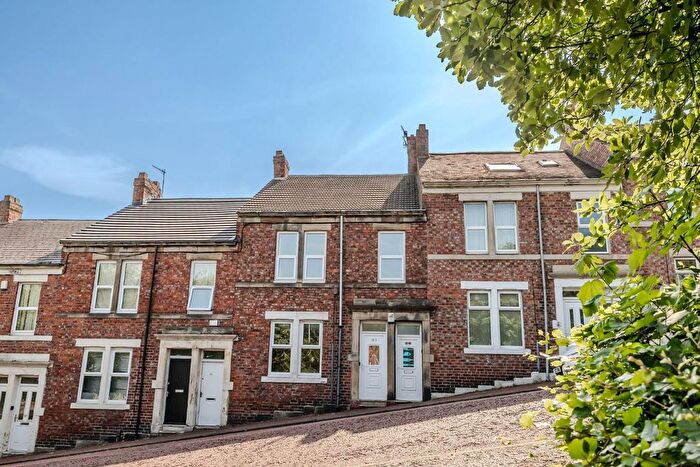 2 Bedroom Flat To Rent In Moore Street, Gateshead, NE8