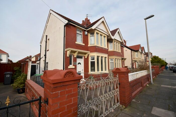 3 Bedroom Semi-Detached House To Rent In Primrose Avenue, Blackpool, FY4
