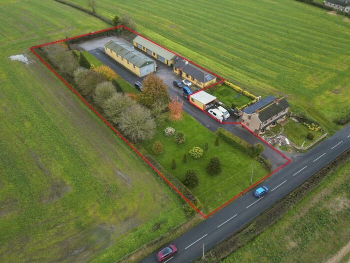 2 Bedroom Bungalow For Sale In Yeovil Road, Tintinhull, Yeovil, BA22