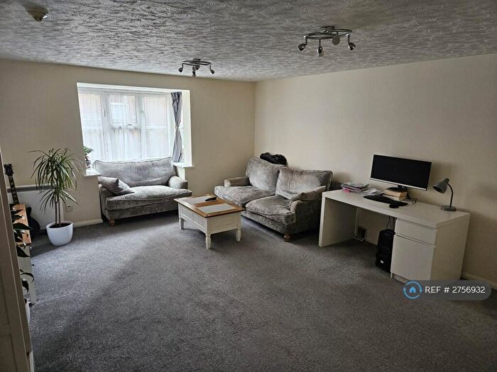 1 Bedroom Flat To Rent In Gravel Walk, Rochester, ME1