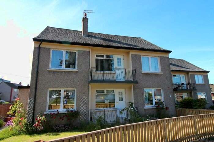 3 Bedroom Flat To Rent In Blinkbonny Road, Falkirk, FK1