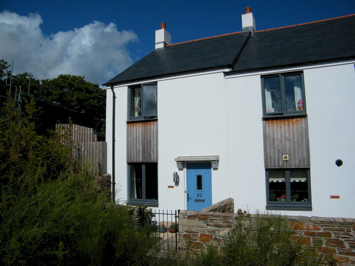 2 Bedroom House To Rent In Charlestown, Staustell, PL25