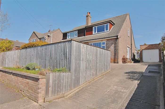 3 Bedroom Semi-Detached House For Sale In Wickridge Close, Stroud, Gloucestershire, GL5