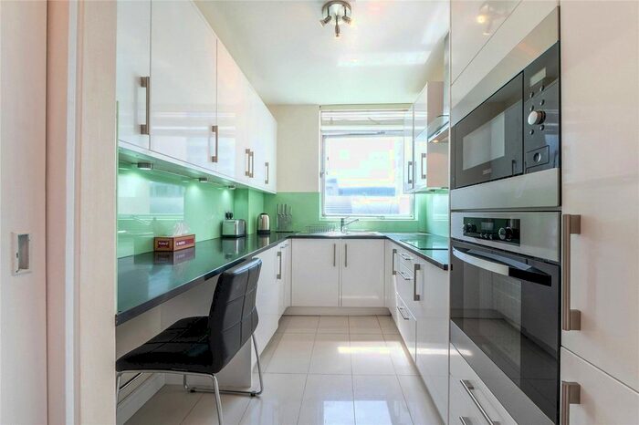 2 Bedroom Flat To Rent In Bilton Towers, Great Cumberland Place, W1H