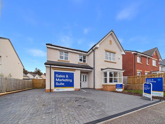 4 Bedroom Detached House For Sale In Birch Road, Moodiesburn, Glasgow, G69