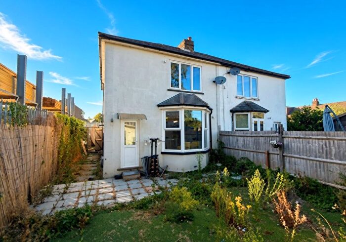 3 Bedroom Semi-Detached House For Sale In Meadow View Cottage, Brighton Road, Burgh Heath, Surrey, KT20