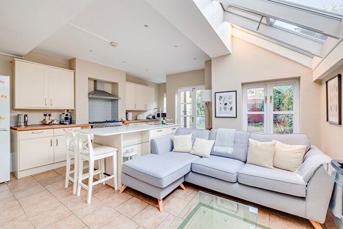 4 Bedroom Terraced House To Rent In Burnfoot Avenue, Parsons Green, SW6