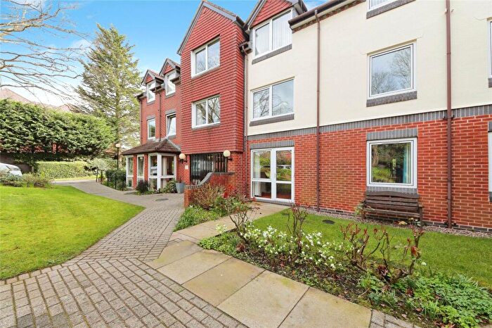 2 Bedroom Apartment For Sale In Blythe Court, Solihull, B91