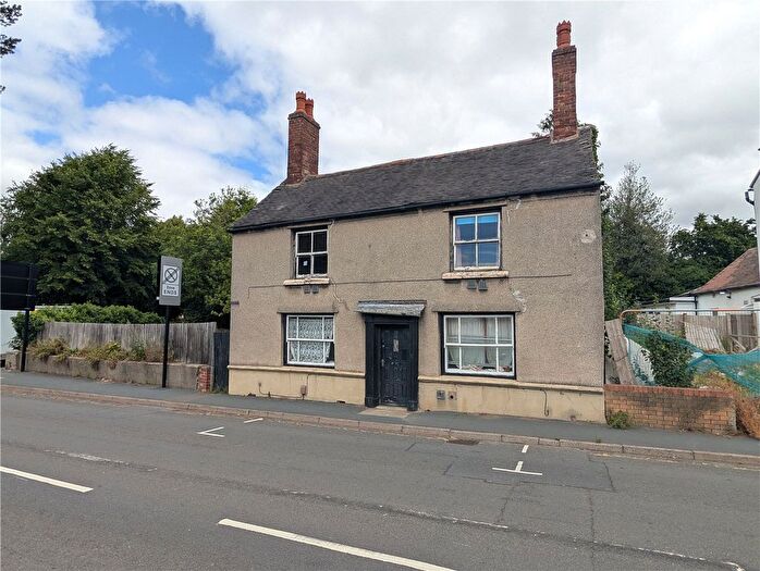 4 Bedroom Detached House For Sale In Vineyard Road, Wellington, Telford, Shropshire, TF1