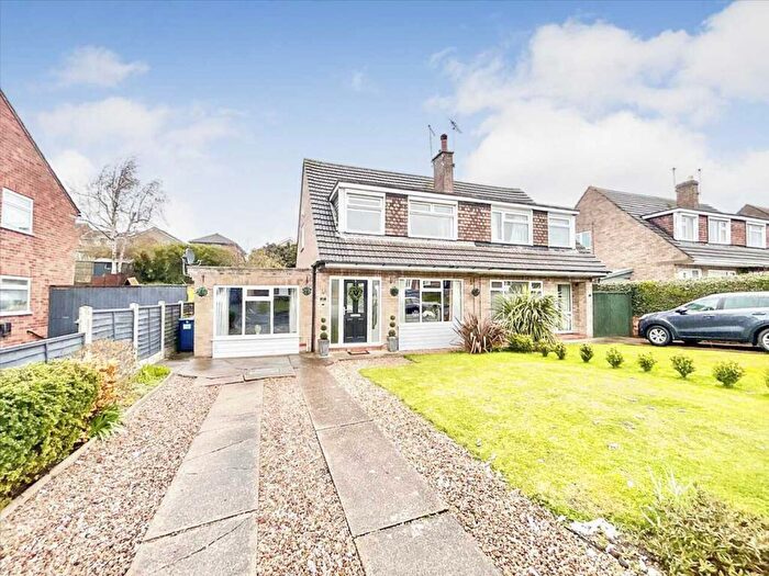 3 Bedroom Semi Detached House For Sale In Fairway, Keyworth, Nottingham, NG12