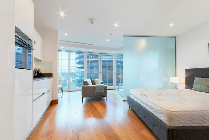Studio To Rent In Arena Tower, Crossharbour Plaza, Canary Wharf, London, E14