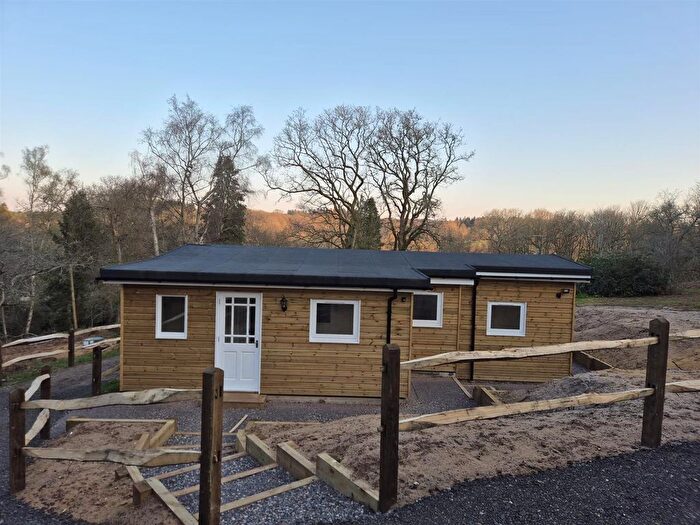 3 Bedroom Property To Rent In Shamley Green, Guildford, GU5