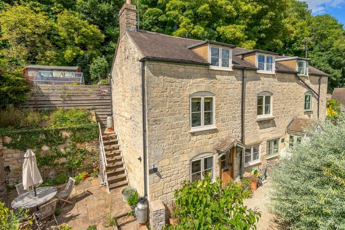 3 Bedroom Cottage To Rent In Vicarage Street, Painswick, Stroud, GL6