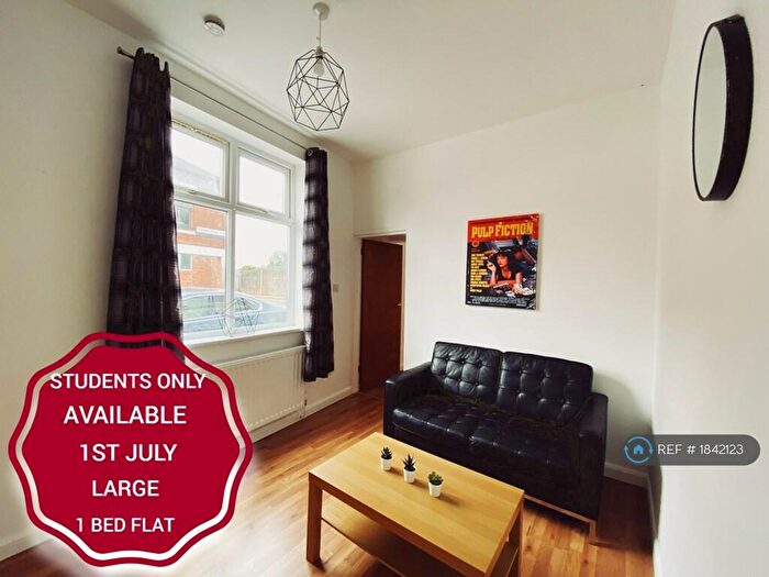 1 Bedroom Flat To Rent In Swanscombe Road, Leicester, LE2