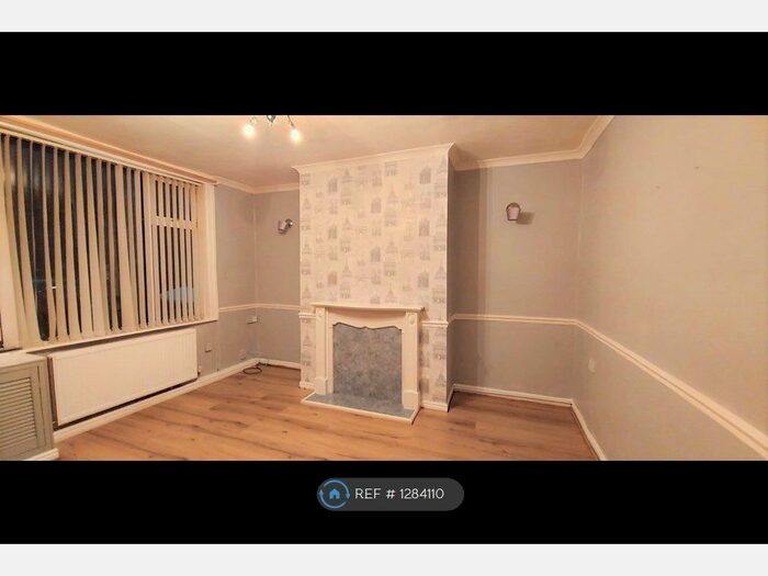 2 Bedroom Terraced House To Rent In Dean Street, Radcliffe, Manchester M26