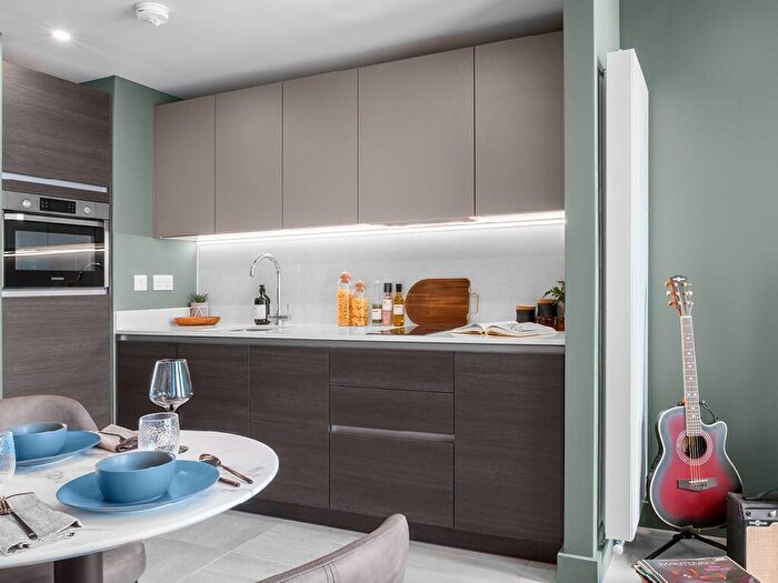 Studio To Rent In Broad Street, Birmingham, B15