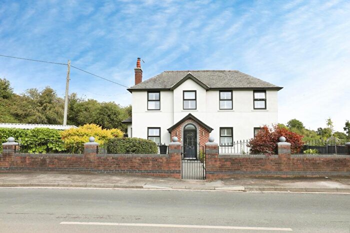 4 Bedroom Detached House For Sale In Lower Road, Liverpool, L26