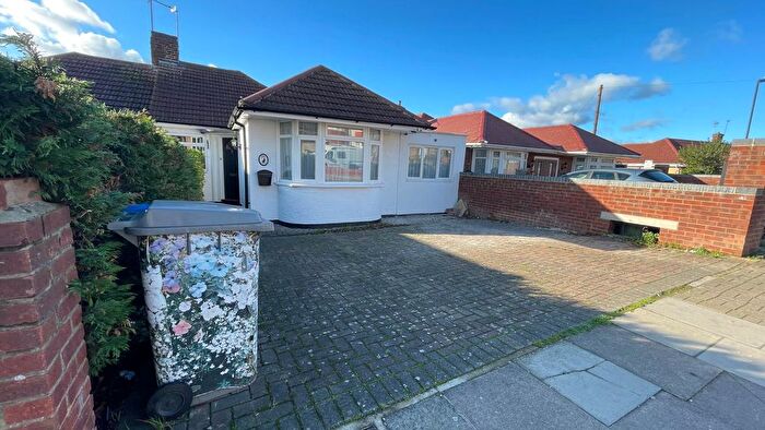 3 Bedroom Maisonette To Rent In Chaplin Road, Wembley, HA0