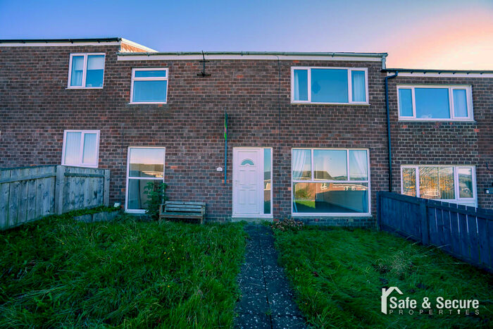 3 Bedroom Terraced House To Rent In Dale View, Crook, County Durham, DL15