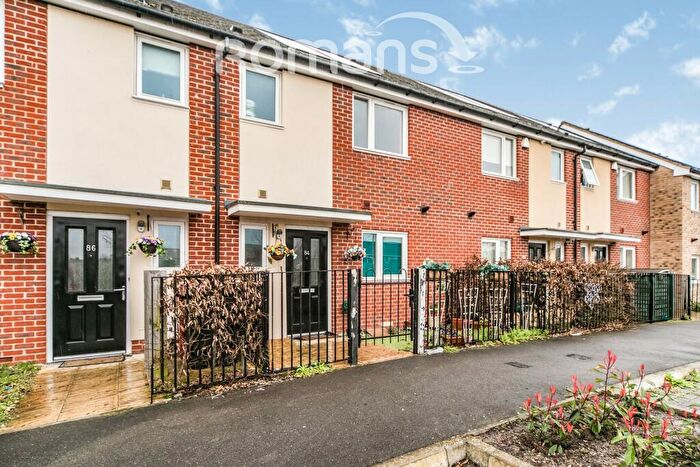 3 Bedroom Terraced House To Rent In Deveron Drive, RG30