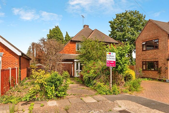 3 Bedroom Detached House For Sale In Norman Close, Beeston, Nottingham, NG9