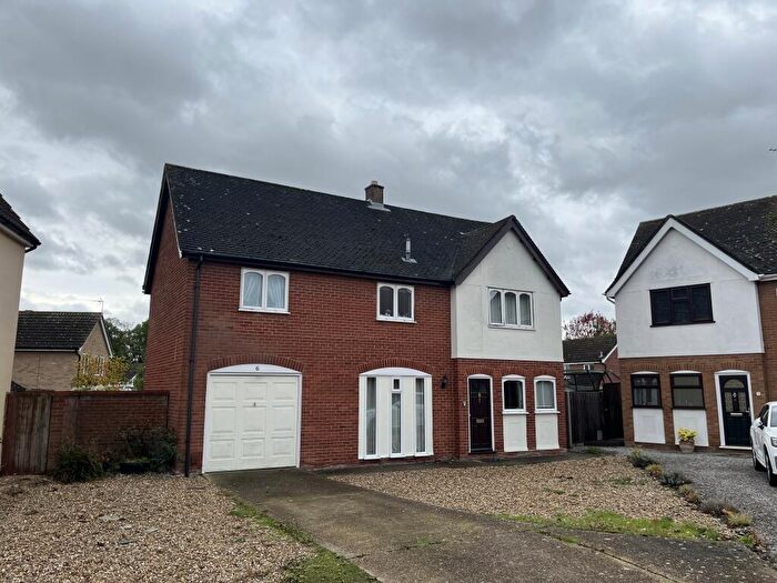 4 Bedroom Detached House For Sale In Mylford Close, Bury St. Edmunds, IP32