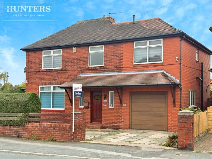 4 Bedroom Detached House For Sale In Warner Road, Barnsley, S75