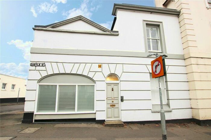 1 Bedroom Flat To Rent In Castle Street, Reading, Berkshire, RG1