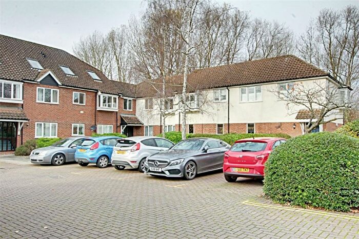 2 Bedroom Flat For Sale In The Meadows, Sawbridgeworth, CM21