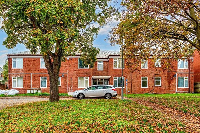 2 Bedroom Flat For Sale In Flat, Barley Lea House, Coventry, CV3