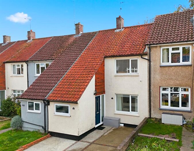 2 Bedroom Terraced House For Sale In Monoux Close, Billericay, CM11